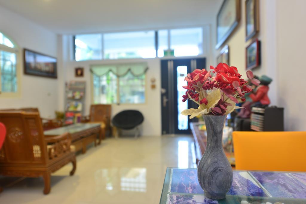 花蓮快樂腳旅宿 花蓮市 エクステリア 写真